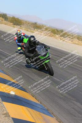 media/Dec-09-2023-SoCal Trackdays (Sat) [[76a8ac2686]]/Turn 3 Inside (1015am)/